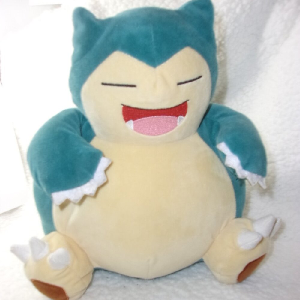 T-182 POKEMON SNORLAX PLUSH STUFFY